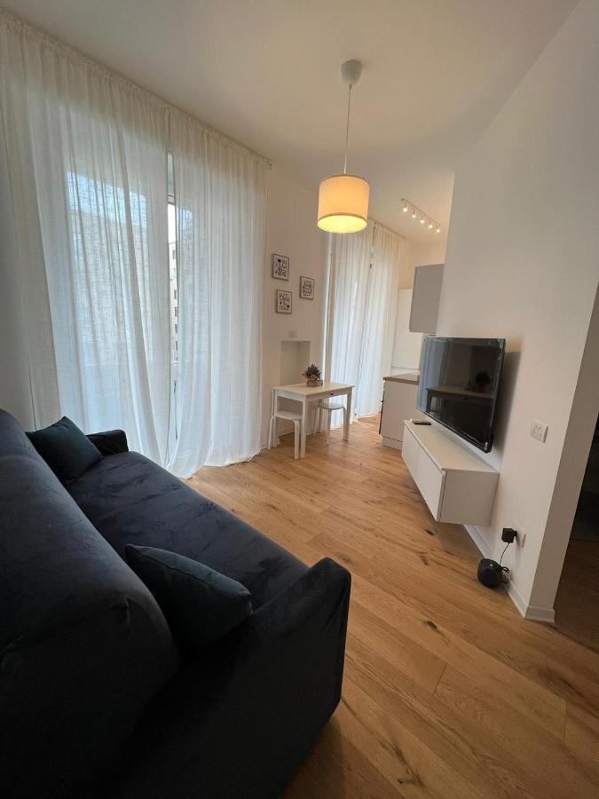 Piazza Dante 9 Genoa Center Town Apartment Exterior photo