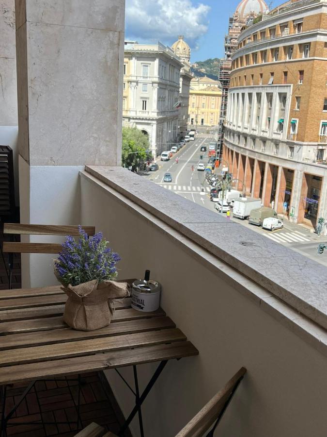 Piazza Dante 9 Genoa Center Town Apartment Exterior photo